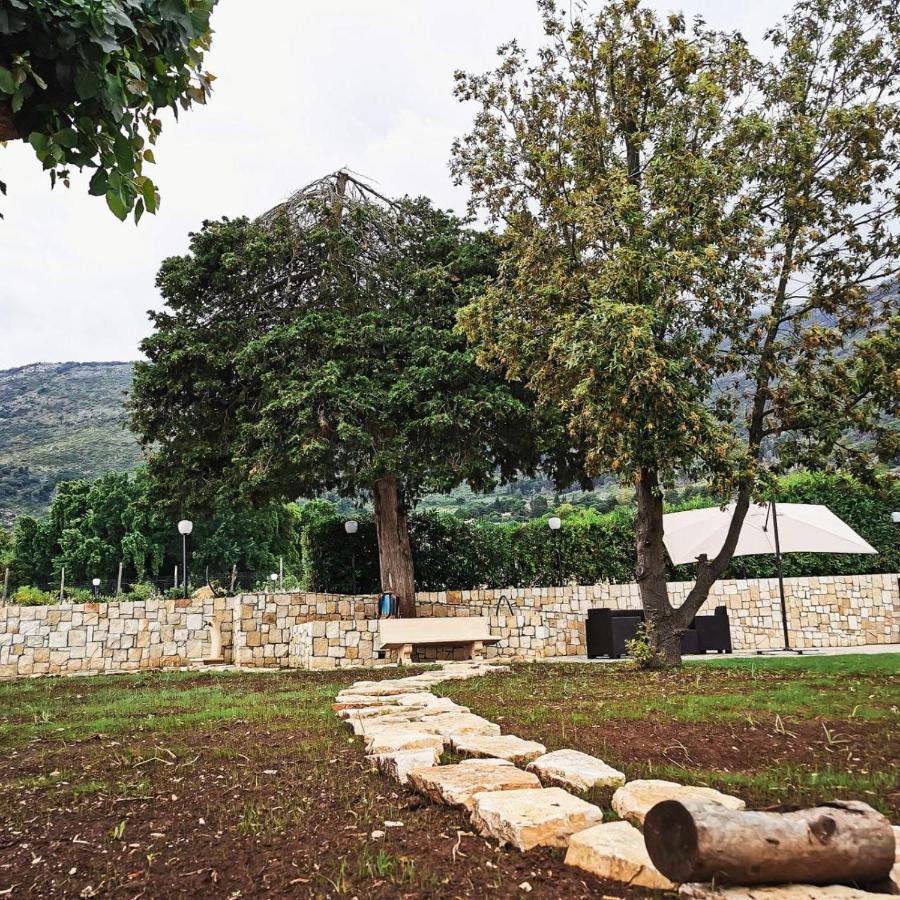 Hotel Il Sentiero Di Leano à Terracine Extérieur photo